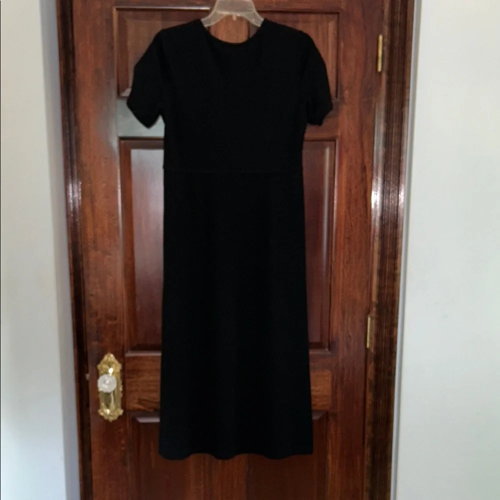 L.L. Bean Classic Black Midi Dress - Picture 5 of 5